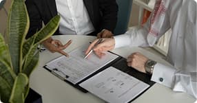 Pháp Lý & Hợp Đồng